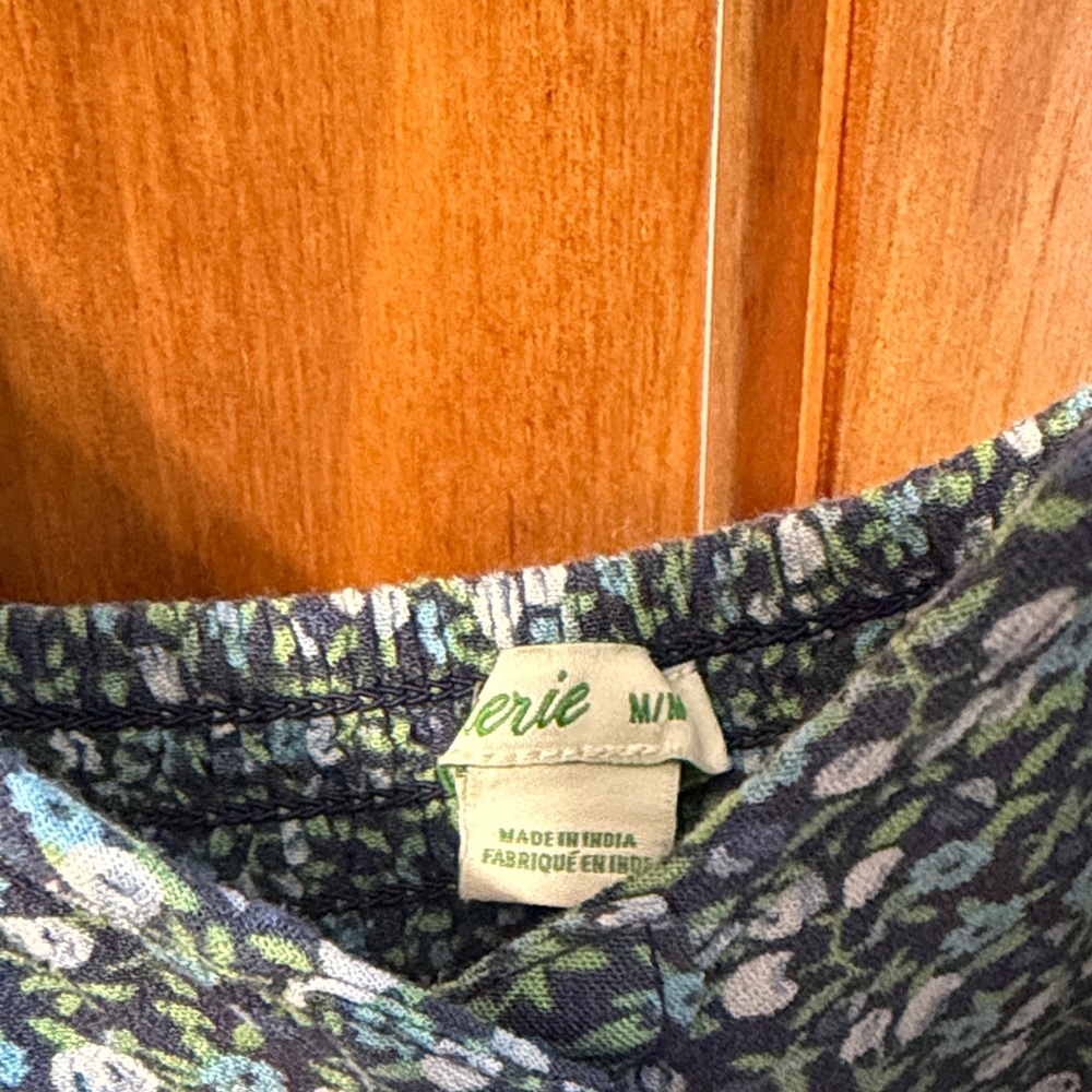 Aerie Blue and Green Patterned Top - Picture 2 of 4